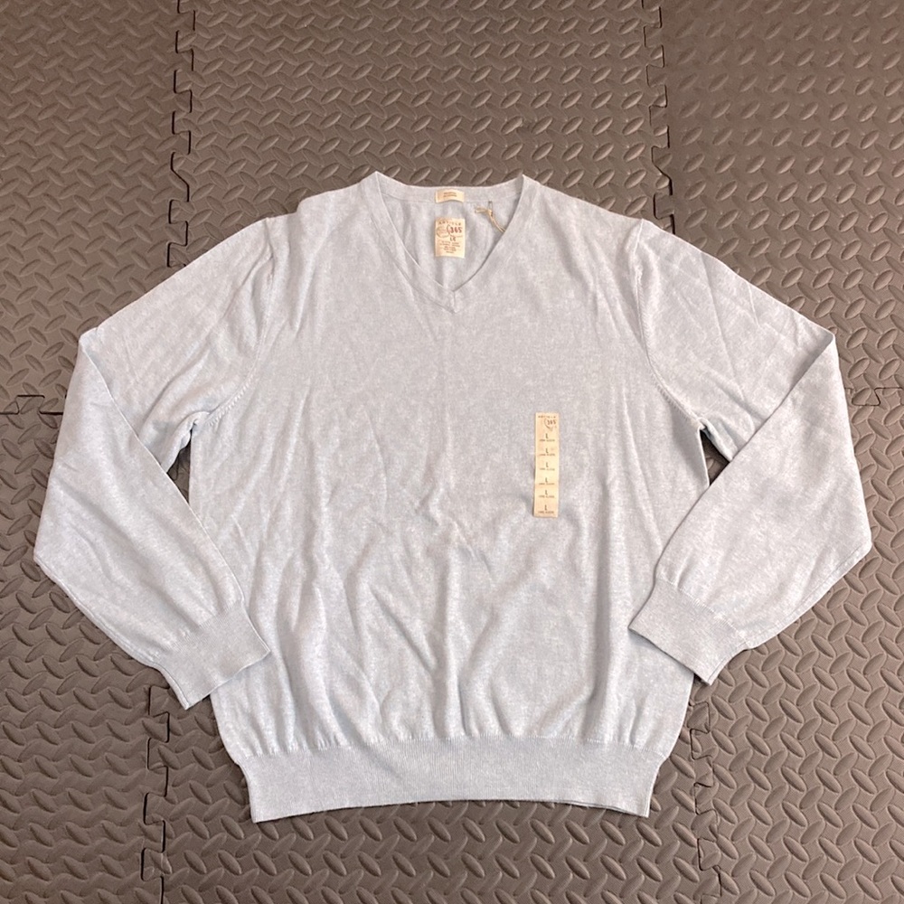 ARTICLE Men’s V-neck long sleeve size L